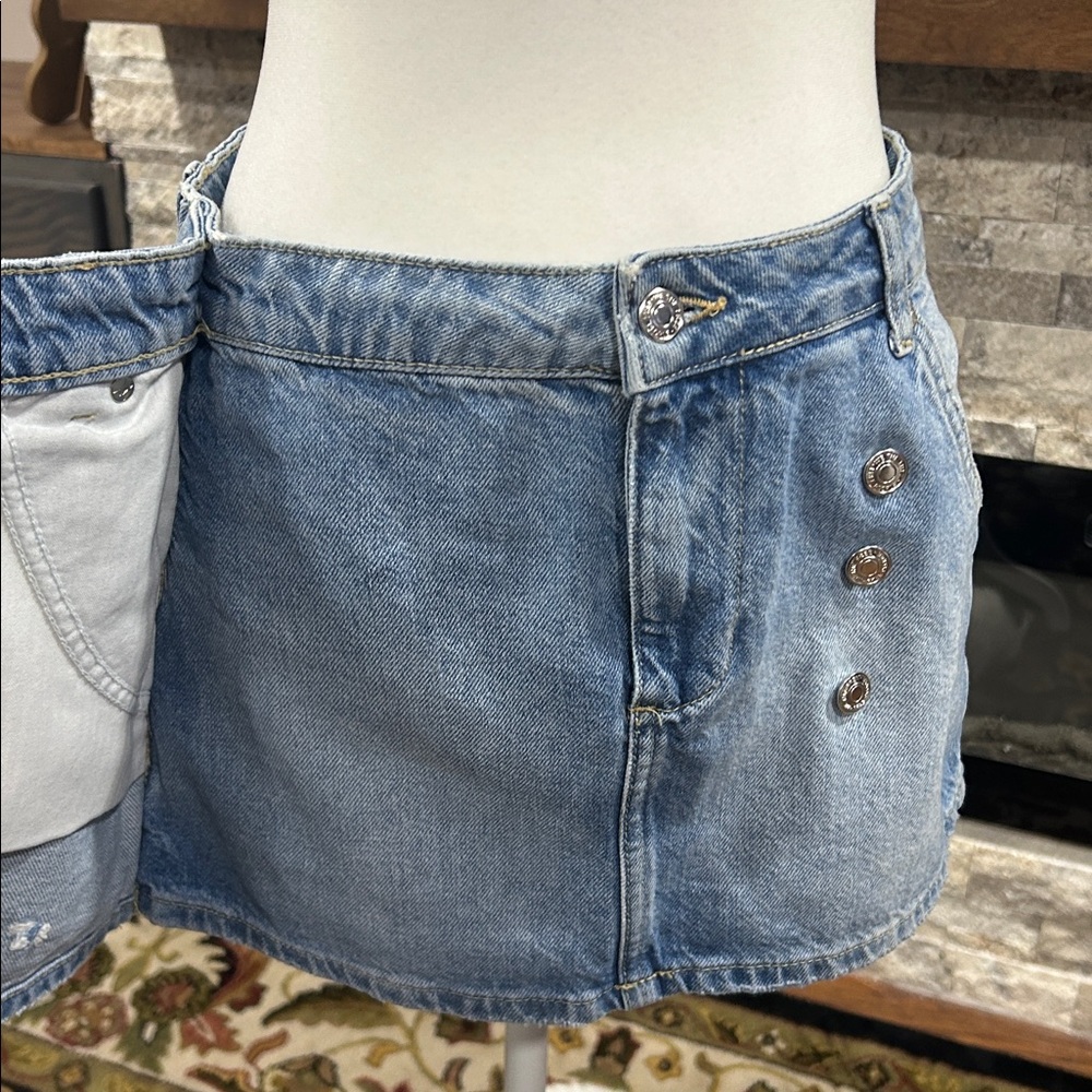 Free People Distressed Denim Mini Skirt with Asymmetrical Button Detail size 24 - Picture 6 of 8